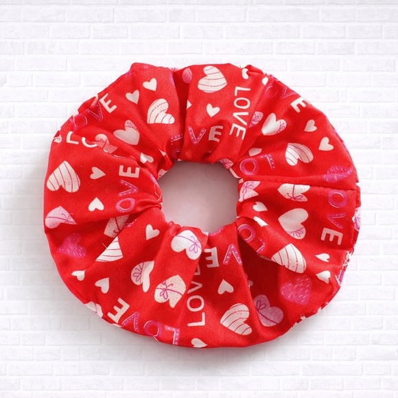 Valentines Scrunchies {PICK YOUR PRINT} - Picture 5 of 7